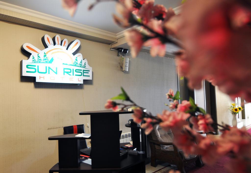 Sun Rise Hotel Tbilisi ภายนอก รูปภาพ