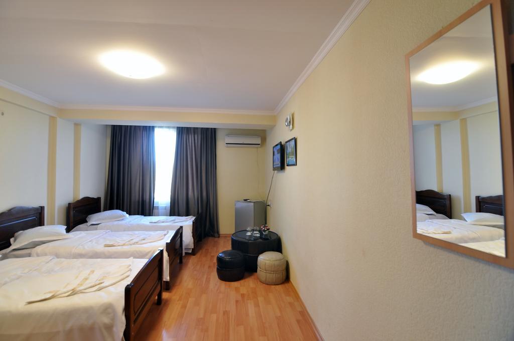 Sun Rise Hotel Tbilisi ห้อง รูปภาพ